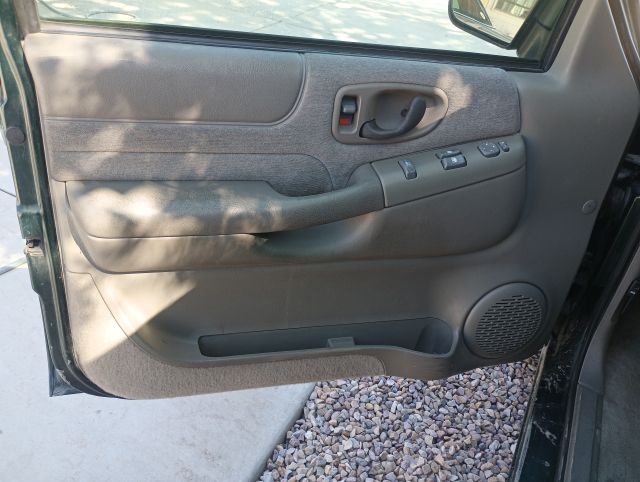 2002 s10 2wd (27).jpg